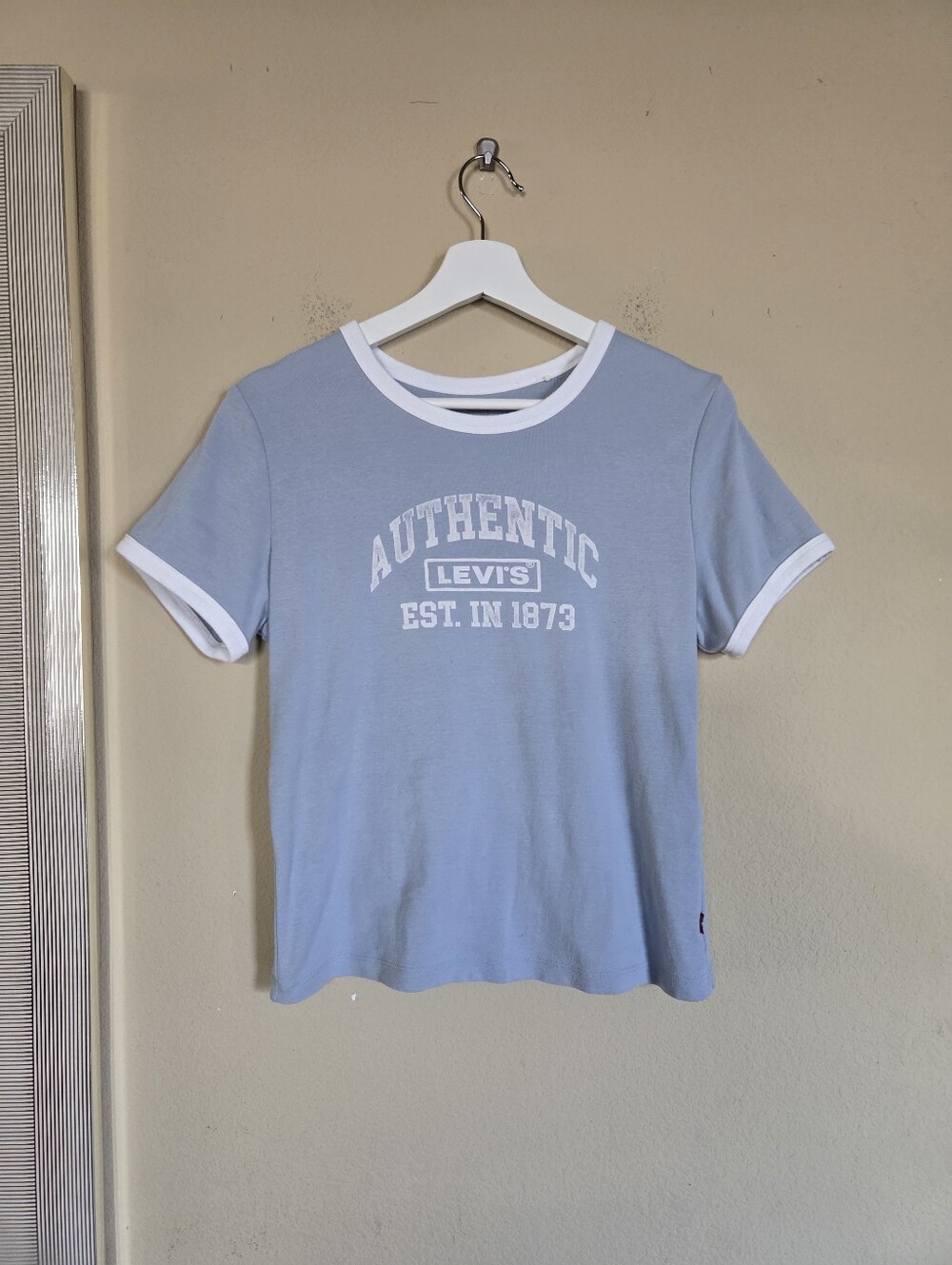 Levis Powder Blue White Ringer Tee Authentic